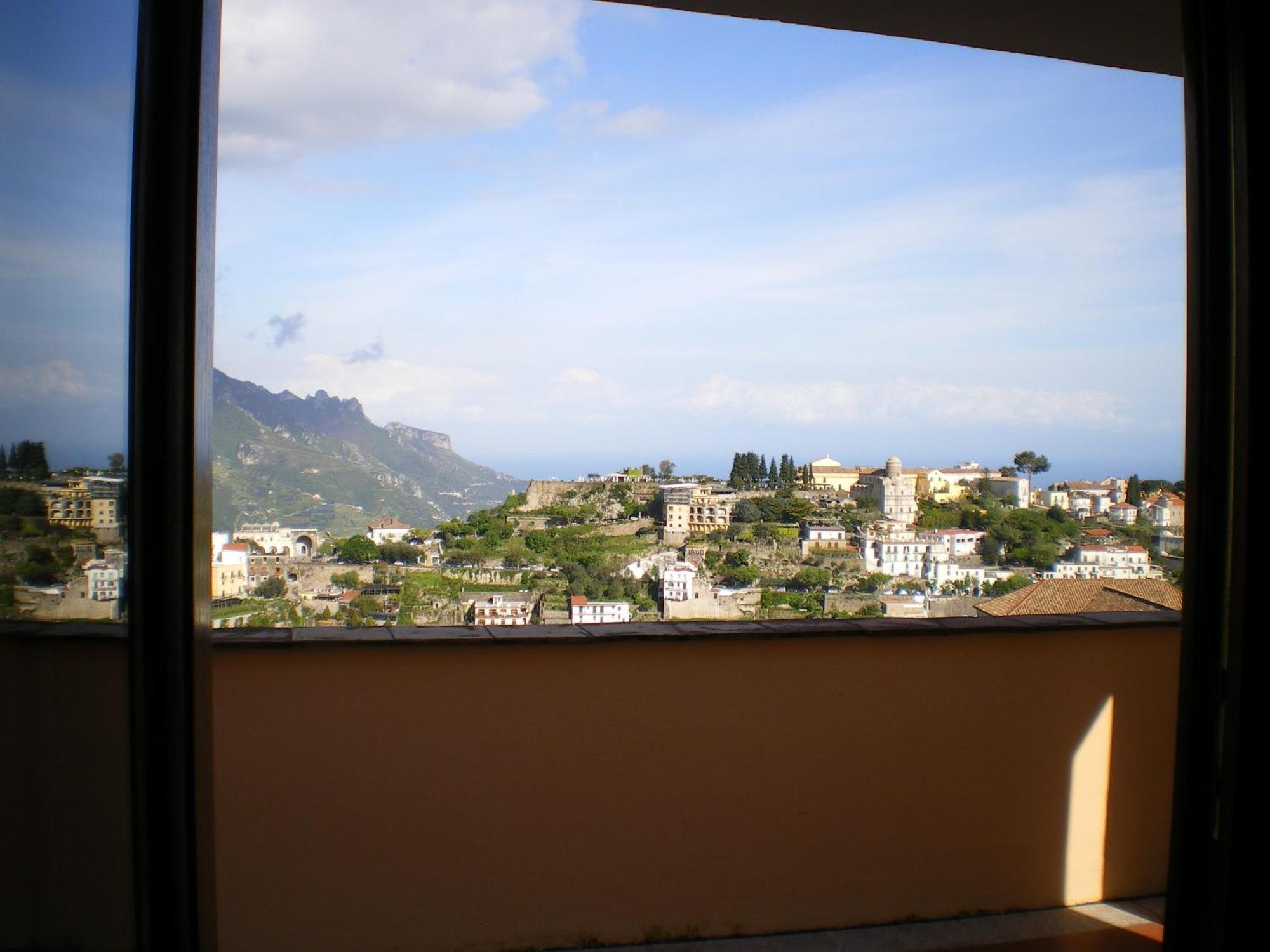 Portico Del Paradiso Scala Buitenkant foto